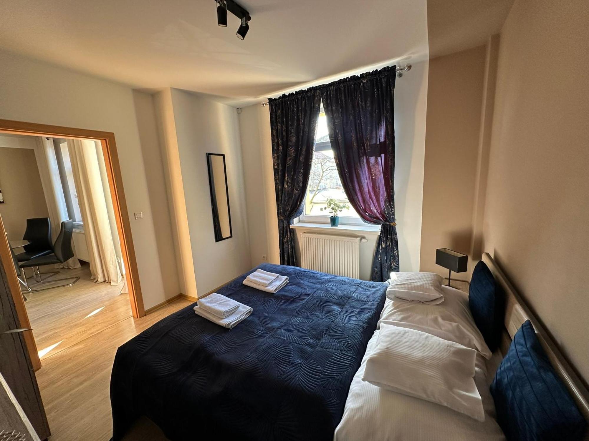 Apartamenty Edk Jelenia Góra Kültér fotó