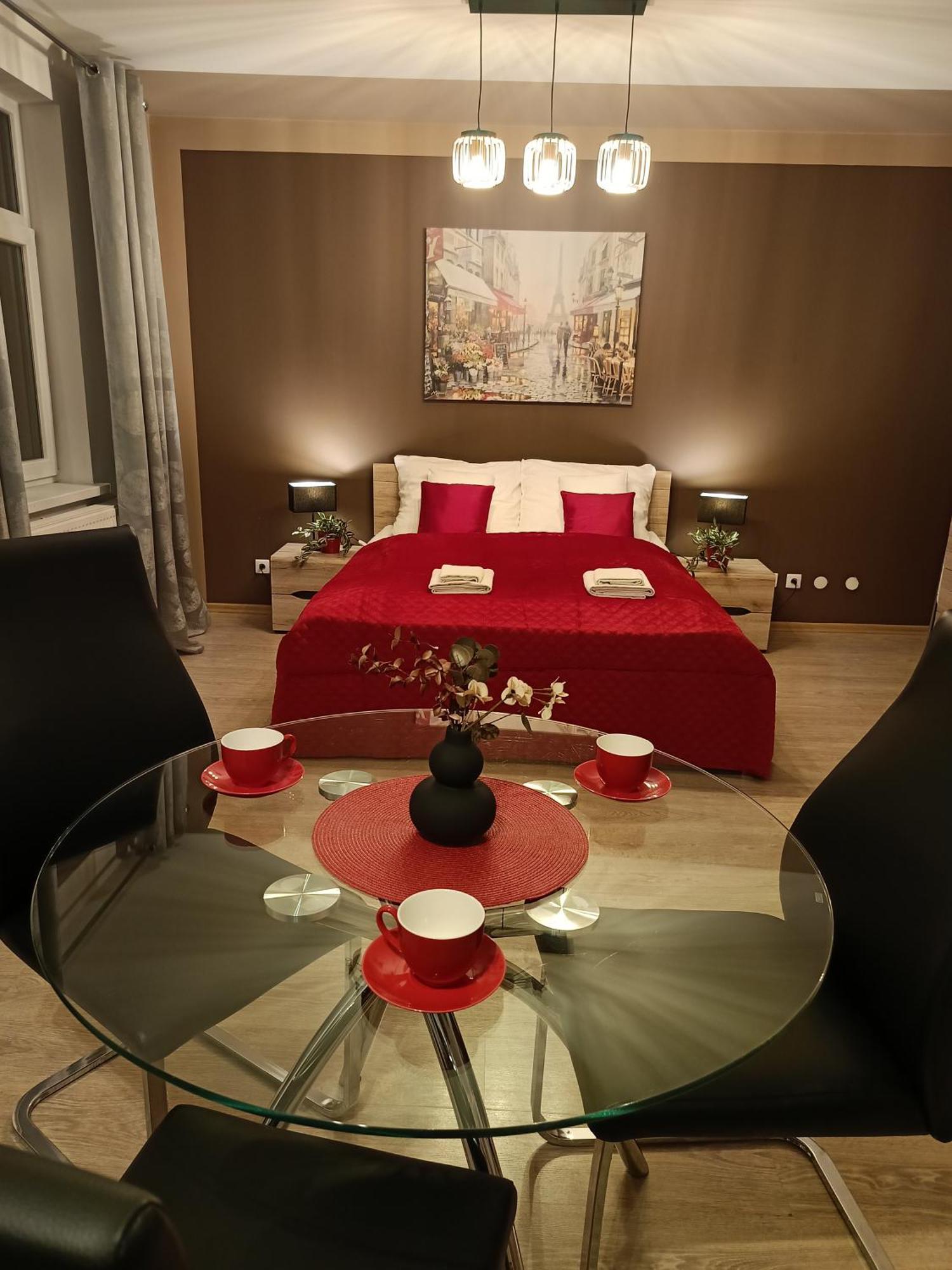 Apartamenty Edk Jelenia Góra Kültér fotó